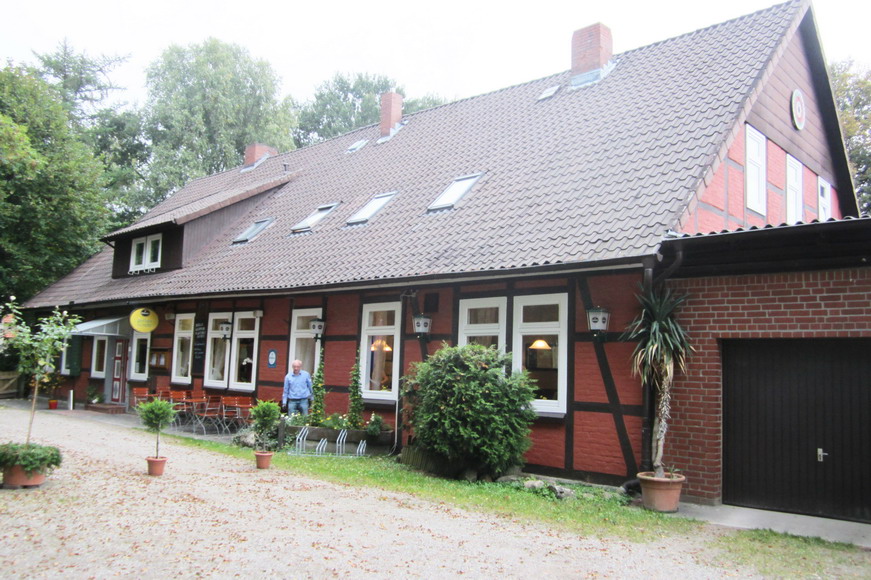 "Gasthaus zur Riete" in "Groß Hehlen", empfehlenswert