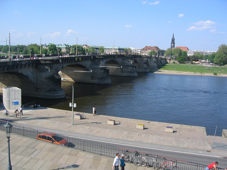 Augustusbrücke-Dresden