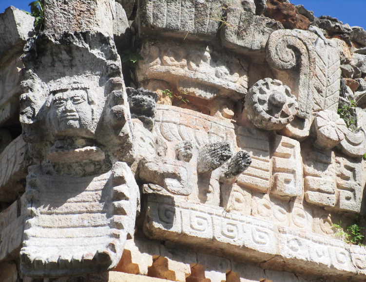 Maya-Fassade in Sayil