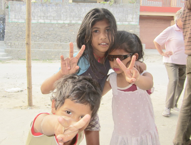 Kinder in Pokhara