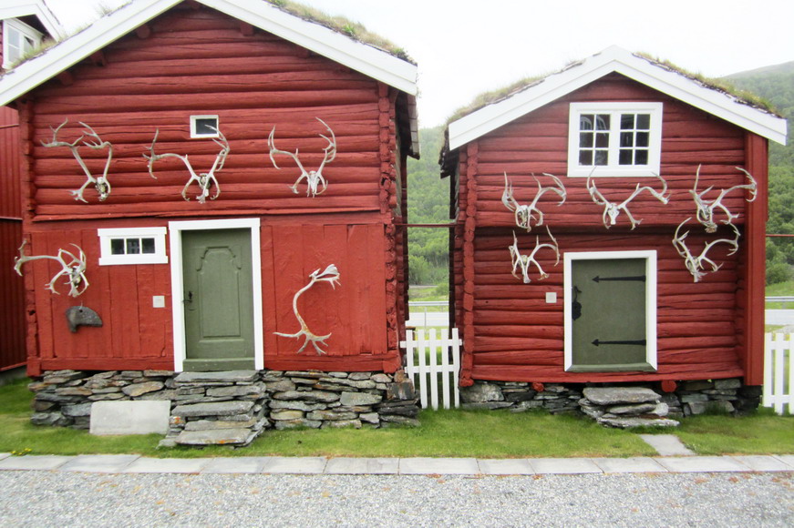 Häuser aus dem 17. Jahrhundert beim Kongsvold-Fjellstue