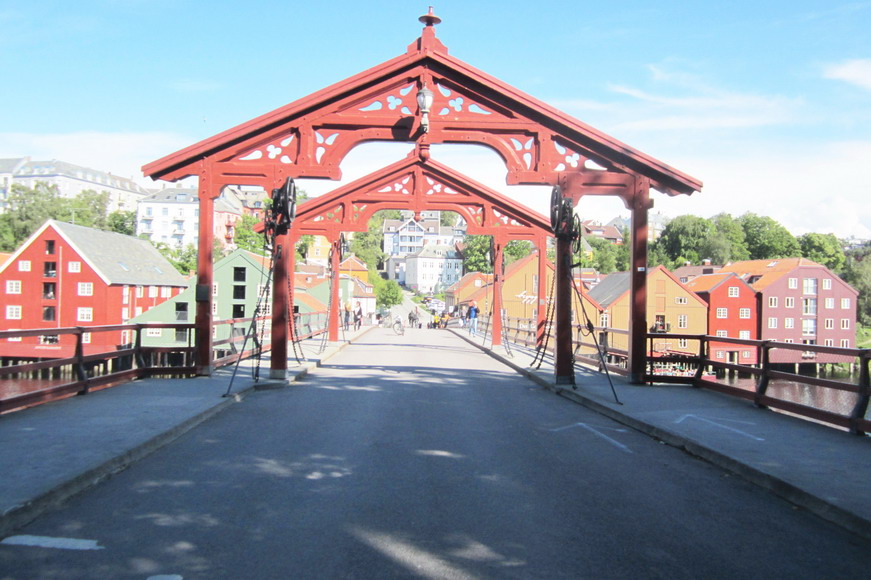 Trondheim hat viele Brücken