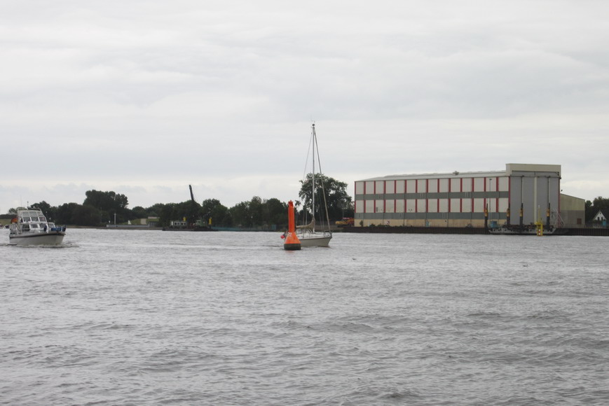 Bootsverkehr auf der Weser